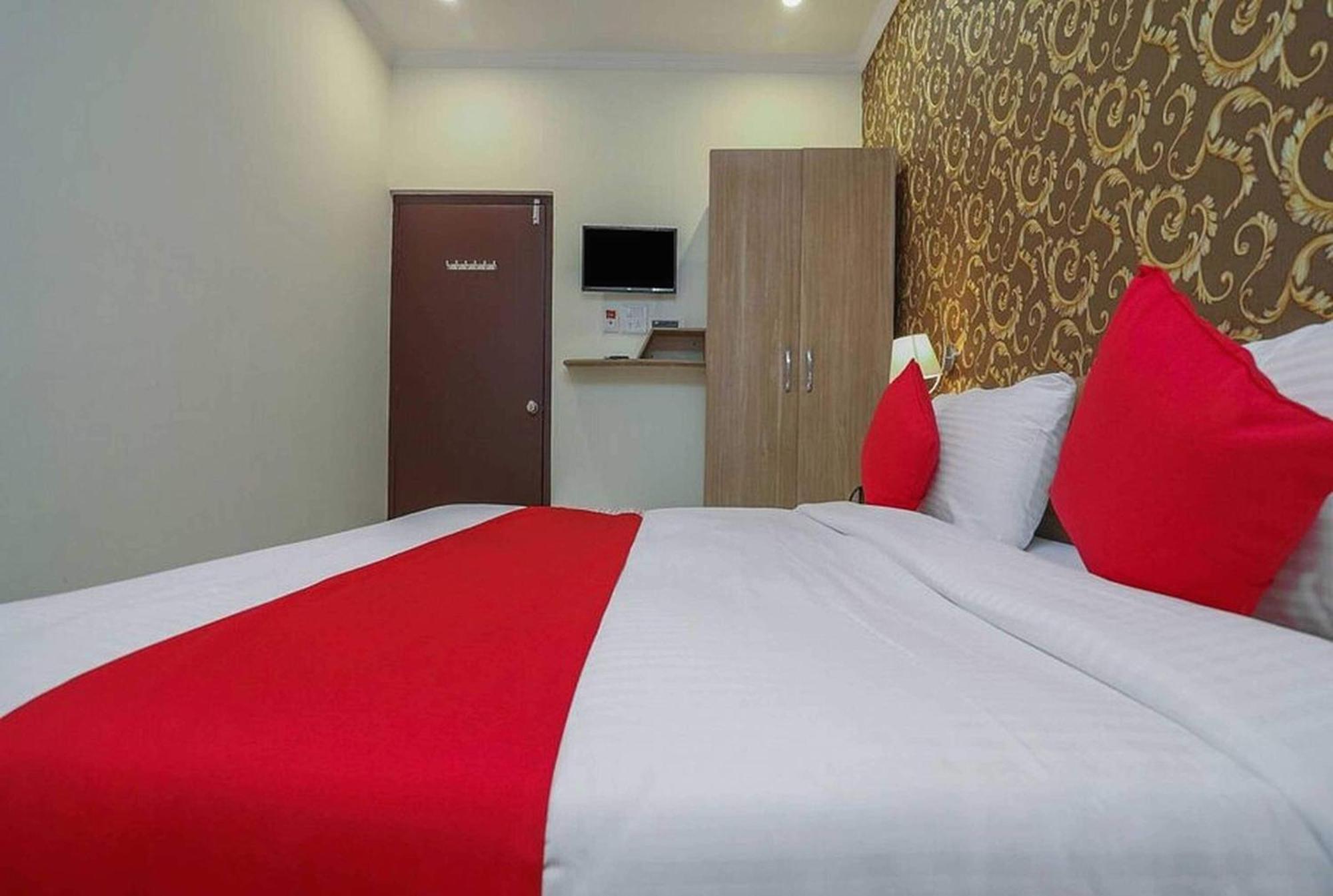 Hotel O Palm Town Dzsaipur Kültér fotó