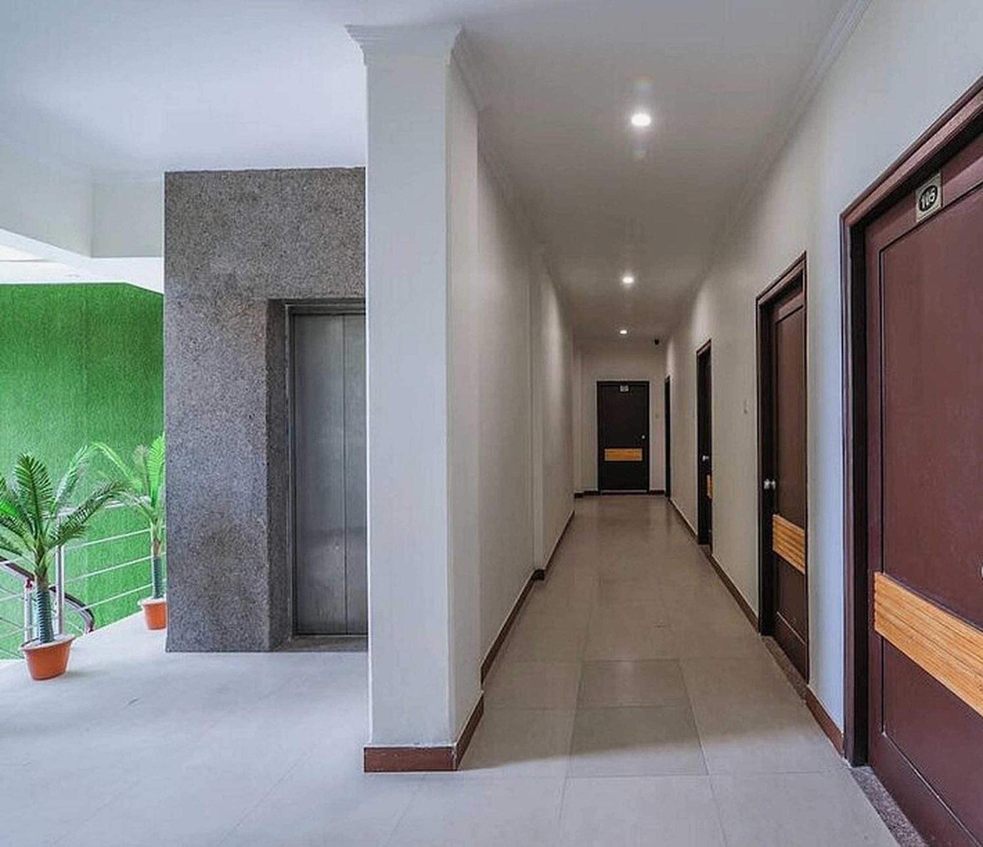 Hotel O Palm Town Dzsaipur Kültér fotó