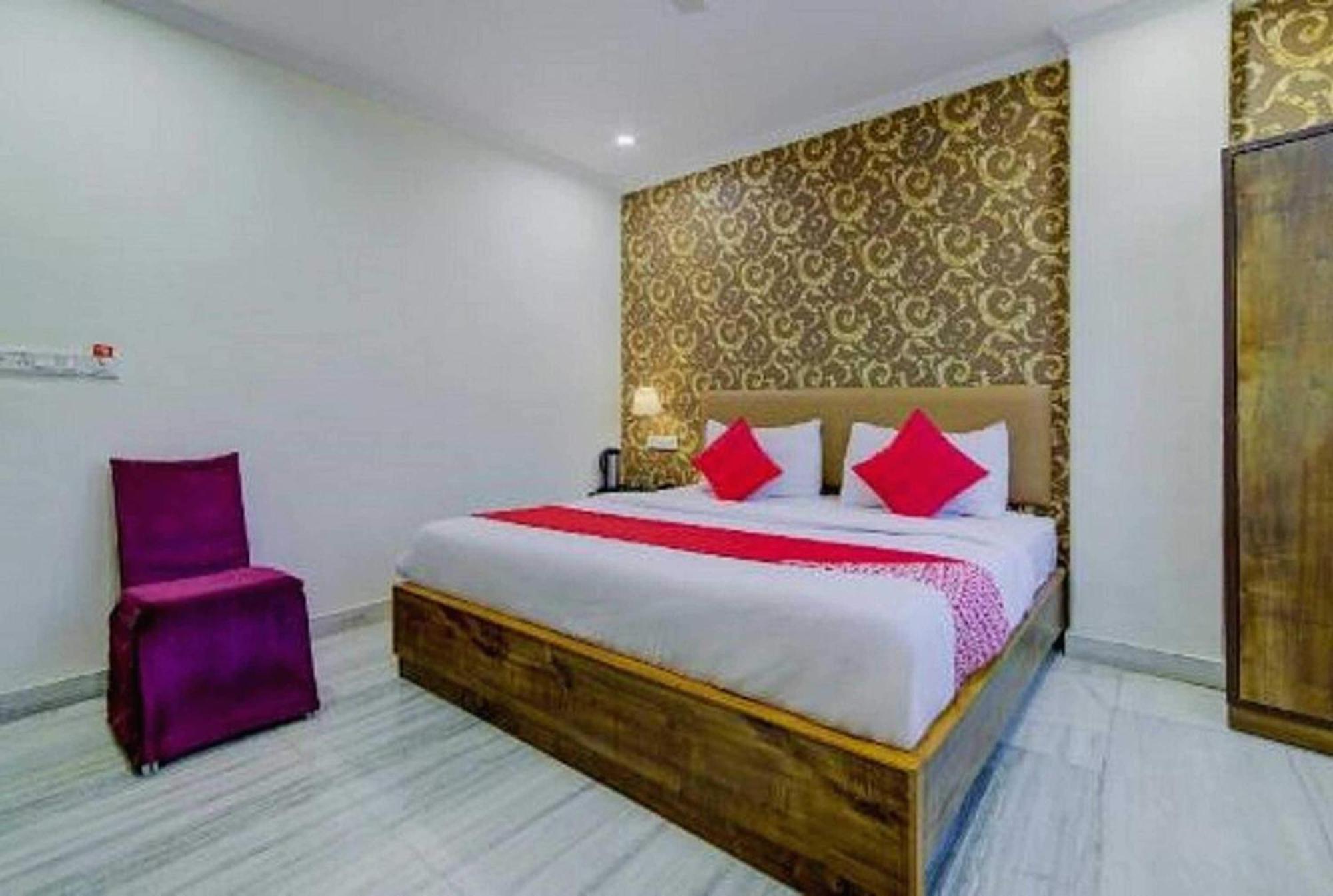 Hotel O Palm Town Dzsaipur Kültér fotó